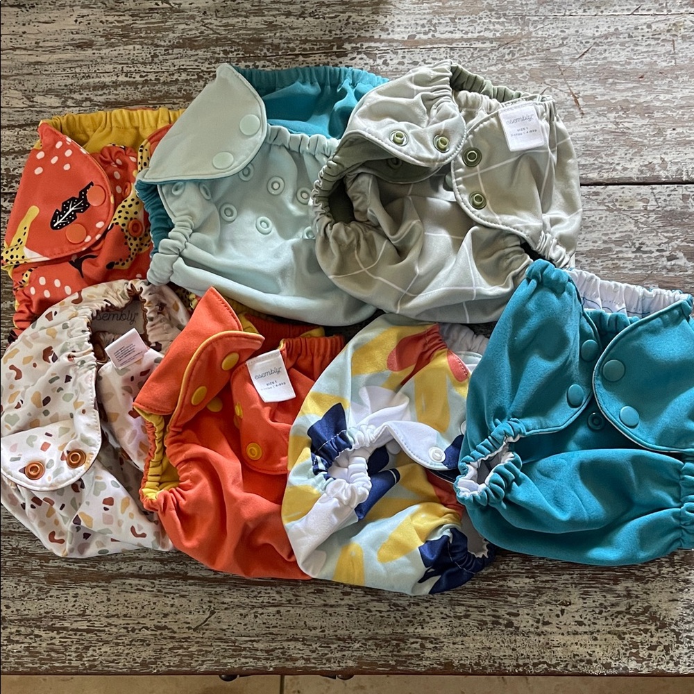 Esembly Colorful Kids Cloth Diapers Set of 7. Size 1